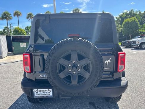 Used 2024 Ford Bronco Black Diamond AWD/4WD image 3