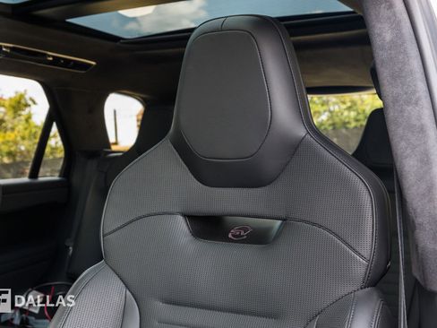 Used 2024 Land Rover Range Rover Sport image 25