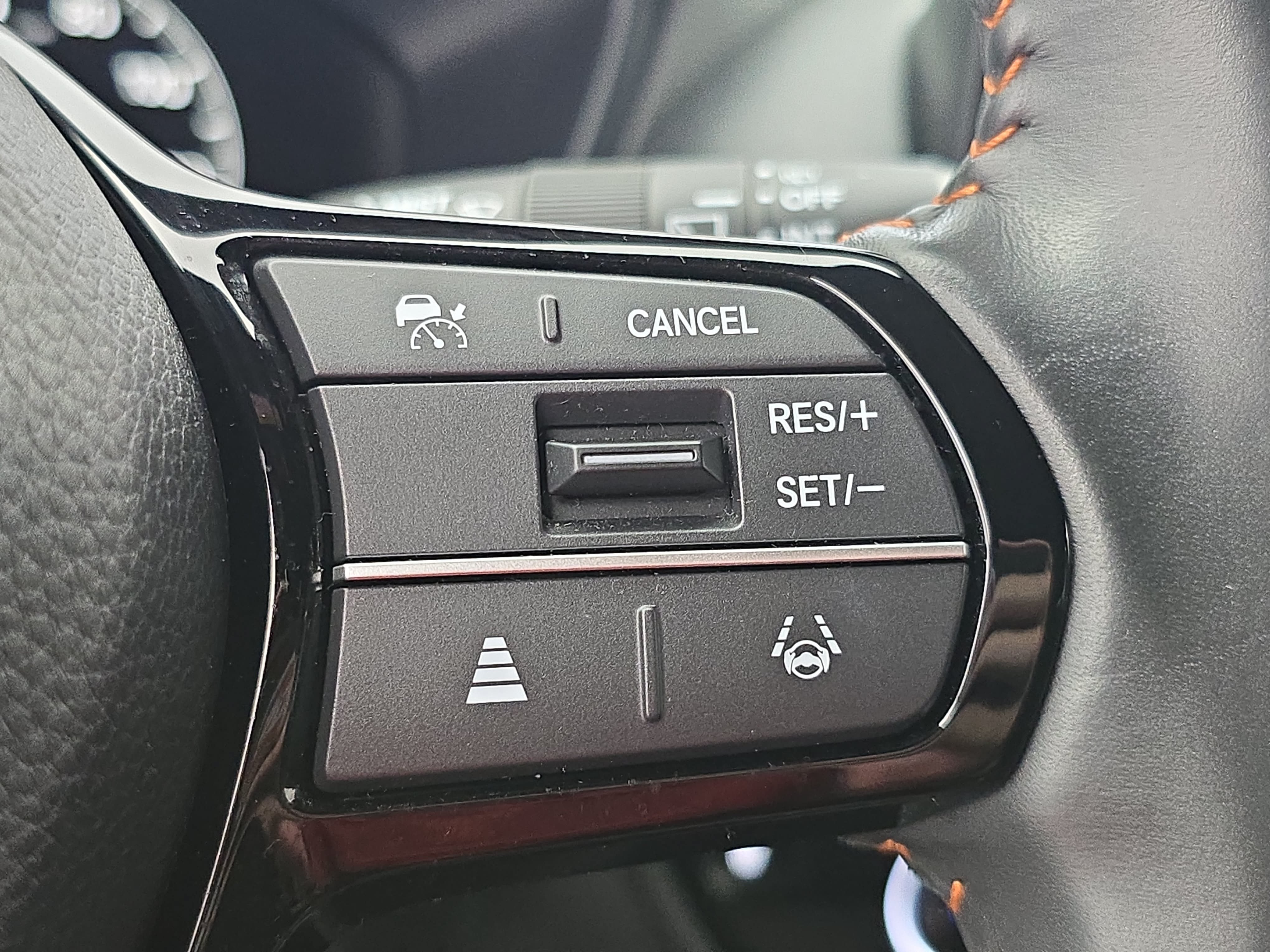Certified 2024 Honda HR-V Sport image 17