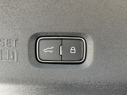 New 2026 Lincoln Navigator L Black Label AWD/4WD image 28