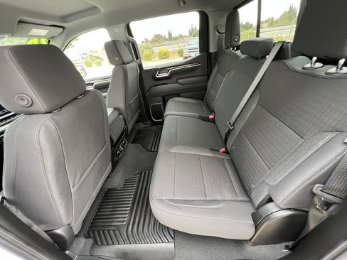 New 2026 GMC Sierra 1500 SLE w/ Preferred Package image 29