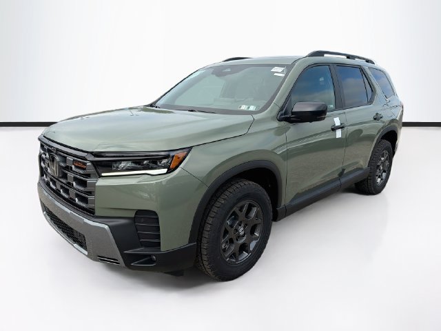 New 2026 Honda Pilot TrailSport image 3