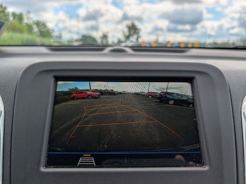 Used 2019 Chevrolet Equinox LT AWD/4WD image 15