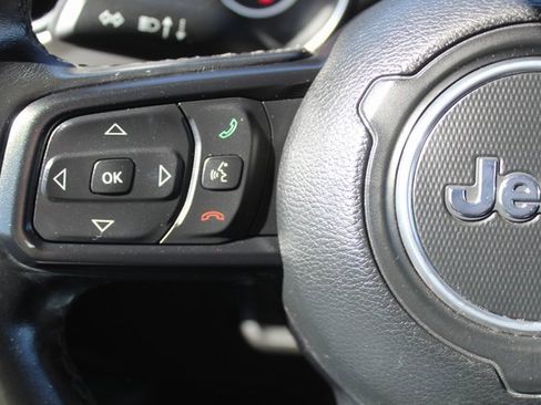 Used 2020 Jeep Wrangler Unlimited Sport S image 23