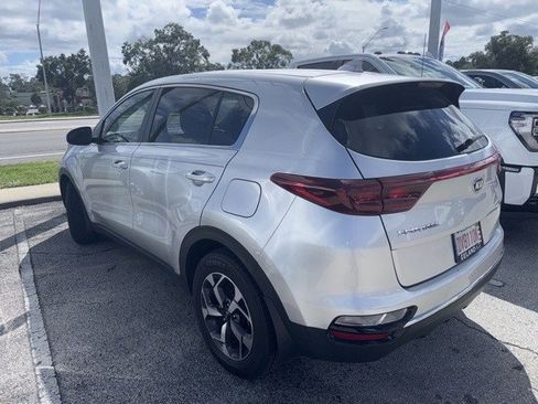 Used 2020 Kia Sportage LX image 7