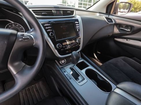 Used 2019 Nissan Murano S FWD image 40