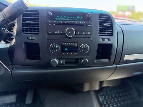 Used 2013 Chevrolet Silverado 1500 LT RWD image 19