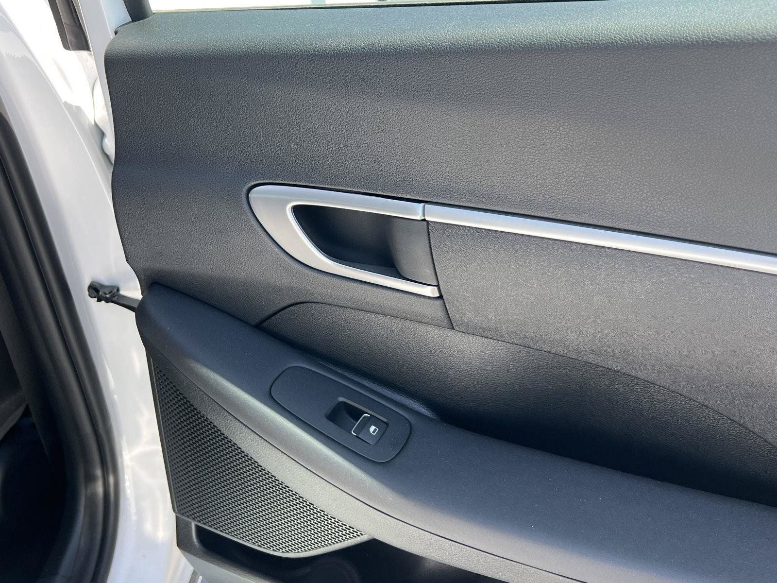 Certified 2026 Hyundai Sonata SE FWD image 27