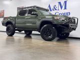 Used 2022 Toyota Tacoma TRD Off-Road image 2