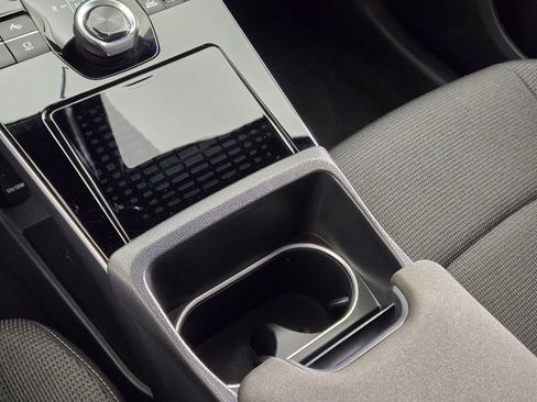 Certified 2025 Subaru Solterra AWD/4WD image 31