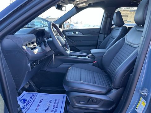 New 2026 Ford Explorer ST-Line w/ ST-Line Street Pack AWD/4WD image 13