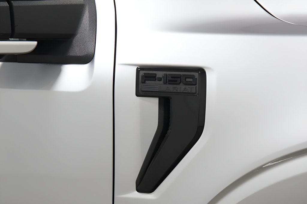 Used 2024 Ford F150 Lariat w/ Equipment Group 502A High AWD/4WD image 32