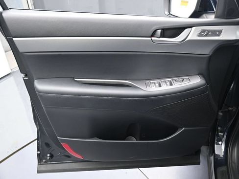 Used 2020 Hyundai Palisade SEL w/ Premium Package FWD image 13