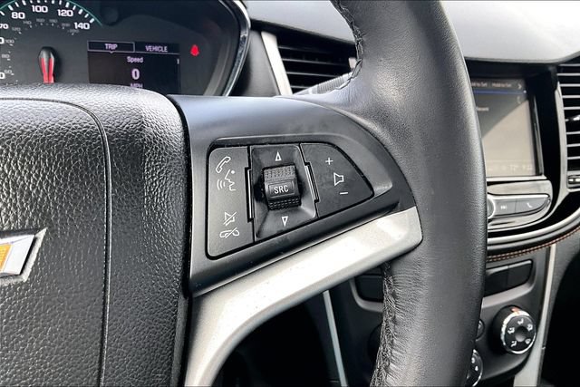 Used 2019 Chevrolet Trax LT w/ LT Convenience Package AWD/4WD image 19