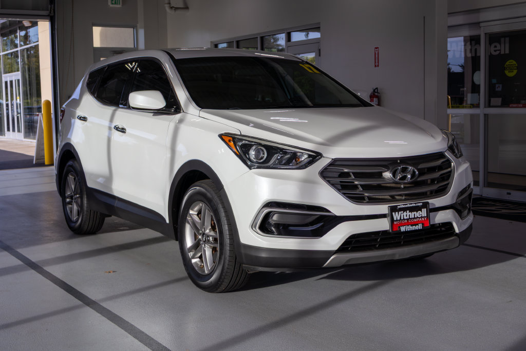 Used 2017 Hyundai Santa Fe Sport AWD/4WD image 5