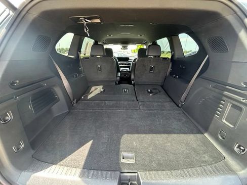 Used 2025 Buick Enclave Sport Touring FWD image 20