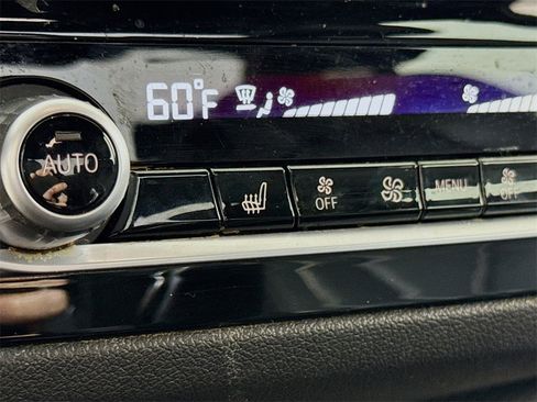 Used 2018 BMW 530i image 19