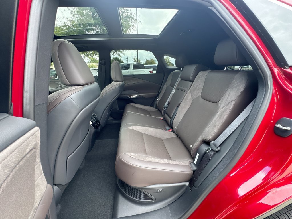 Used 2025 Lexus RX 350h w/ Convenience Package AWD/4WD image 33