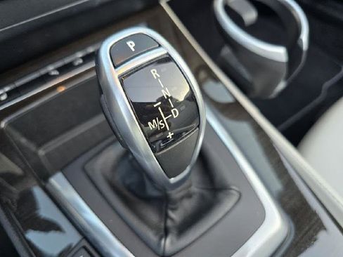 Used 2011 BMW Z4 sDrive35is image 35