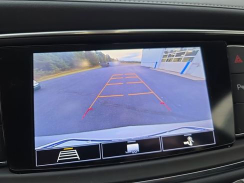 Used 2020 Buick Enclave Essence w/ Sound and Sites Package image 20