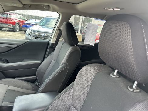 Certified 2023 Subaru Outback Premium image 32
