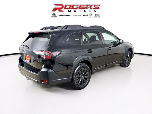 Used 2023 Subaru Outback Onyx Edition AWD/4WD image 8