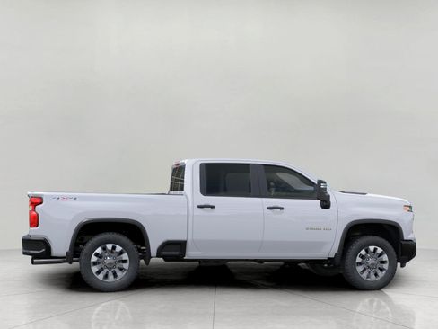 New 2026 Chevrolet Silverado 2500 Custom w/ Custom Value Package AWD/4WD image 5