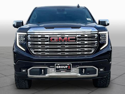 Used 2023 GMC Sierra 1500 Denali AWD/4WD image 4