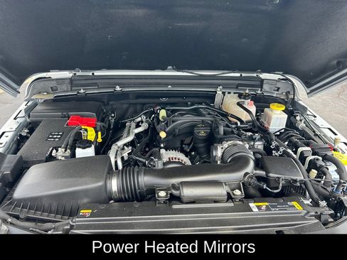 Used 2023 Jeep Gladiator Sport AWD/4WD image 27