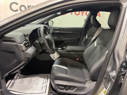 Used 2026 Toyota Camry SE FWD image 22