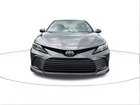 Used 2023 Toyota Camry LE FWD image 8