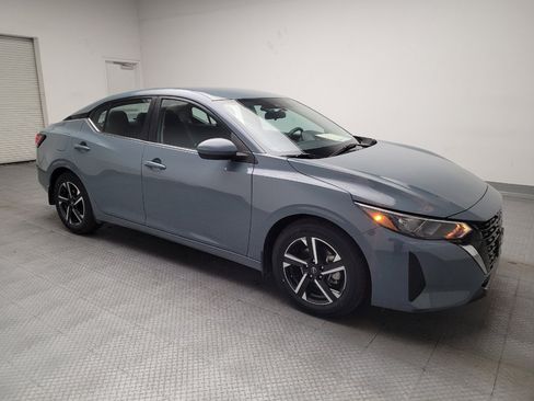Used 2024 Nissan Sentra SV image 11