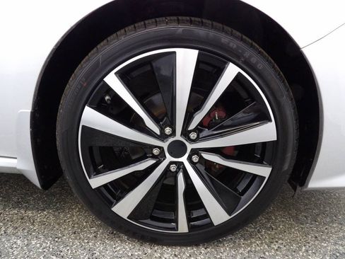 Used 2020 Nissan Altima 2.5 SR w/ Premium Package AWD/4WD image 22