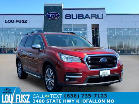Used 2019 Subaru Ascent Touring AWD/4WD image 1