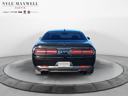 Used 2018 Dodge Challenger R/T Scat Pack image 14