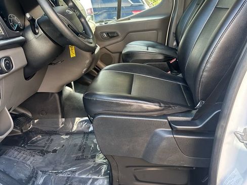 Used 2023 Ford Transit 250 148 High Roof Extended w/ Load Area Protection Package RWD image 12