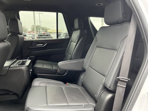 Used 2025 GMC Yukon Denali image 11