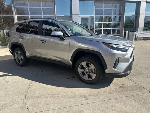 Certified 2025 Toyota RAV4 XLE image 2