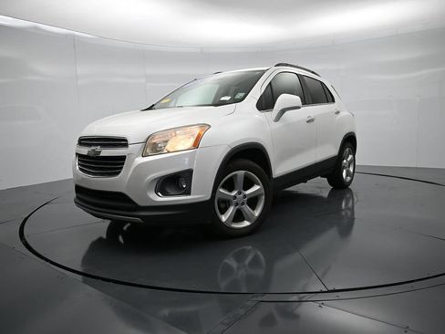 Used 2015 Chevrolet Trax LTZ FWD image 9