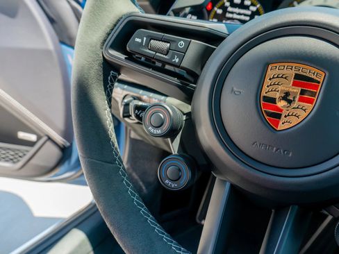 Used 2024 Porsche 911 GT3 RS RWD image 71