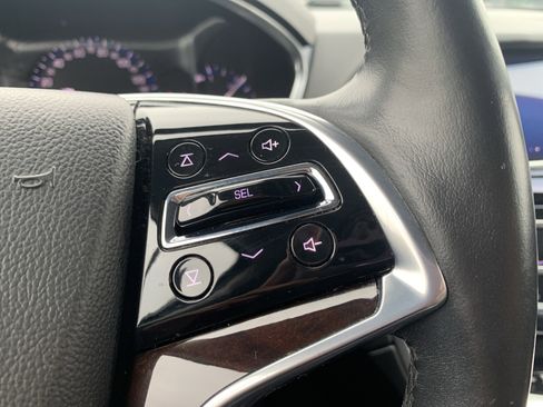 Used 2016 Cadillac SRX Luxury w/ Driver Awareness Package image 20