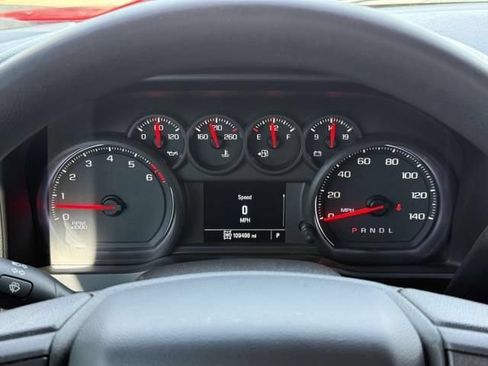 Used 2019 Chevrolet Silverado 1500 Custom Trail Boss w/ Custom Convenience Package AWD/4WD image 15