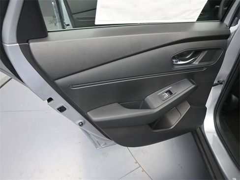 New 2025 Honda Accord SE image 28