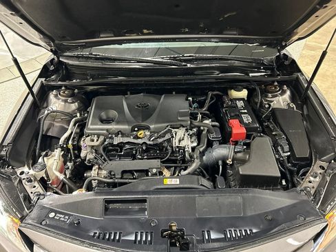 Used 2018 Toyota Camry LE FWD image 20