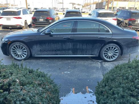 Certified 2022 Mercedes-Benz S 580 4MATIC Sedan image 3