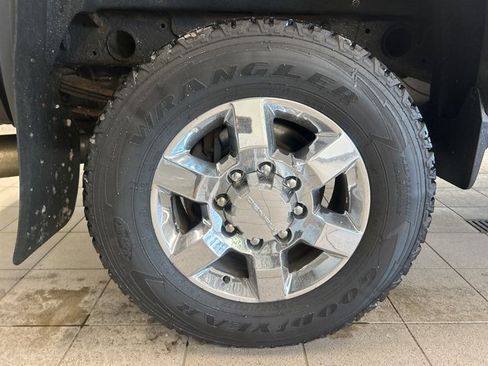 Used 2016 GMC Sierra 2500 Denali w/ Duramax Plus Package image 12