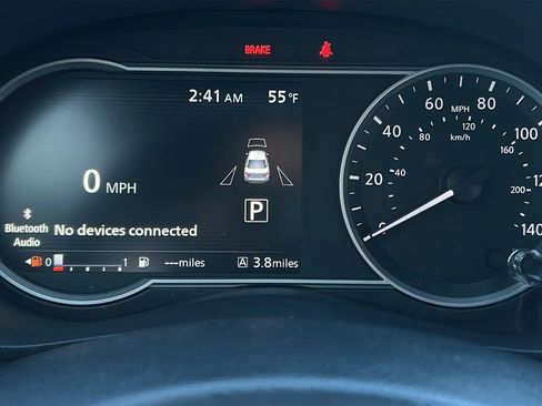 Used 2025 Nissan Versa SR w/ Trunk Package FWD image 36