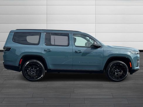 New 2026 Jeep Grand Wagoneer Limited AWD/4WD image 3