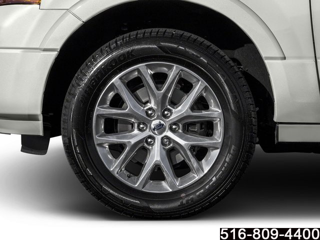 Used 2017 Ford Expedition Limited w/ Equipment Group 301A AWD/4WD image 12