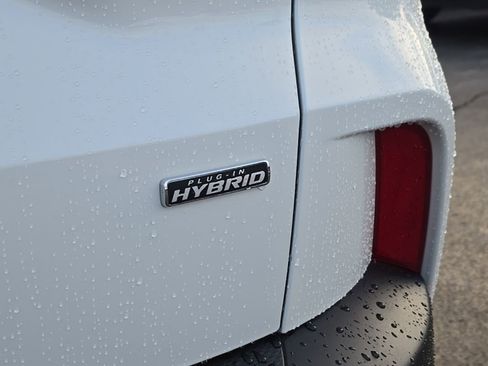 New 2026 Ford Escape SE w/ PHEV Premium Package image 65